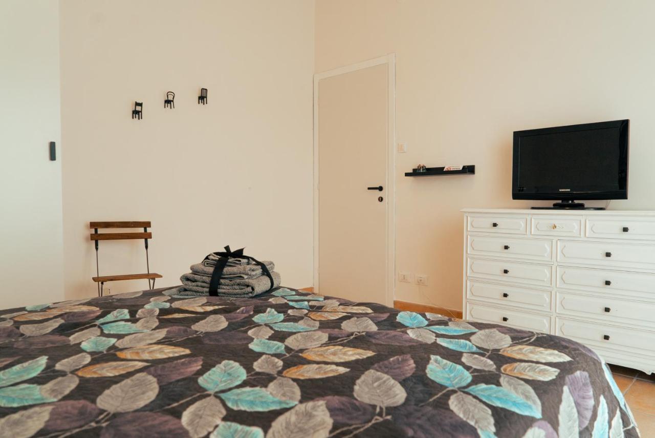 La Terrazza Sul Reno - In Pieno Centro-Due Passi Da Villa Chiara - Comodo Unipol Arena Casalecchio Di Reno Eksteriør billede